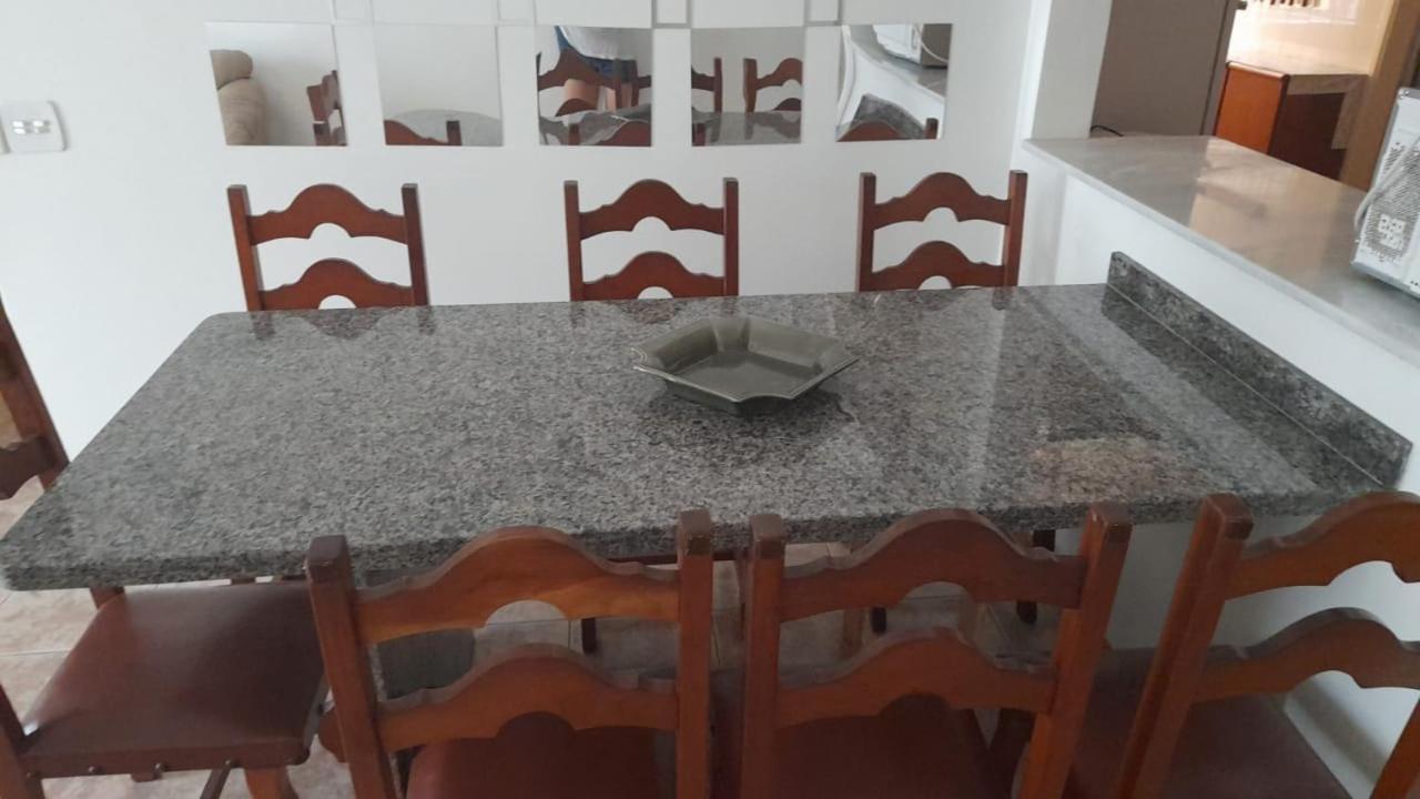 Aconchegante E Amplo Apartamento Familiar Pertinho Da Praia! Guaruja Exterior photo